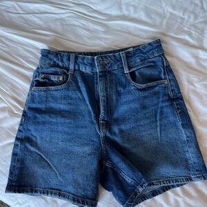 Zara Classic Blue Denim Jeans